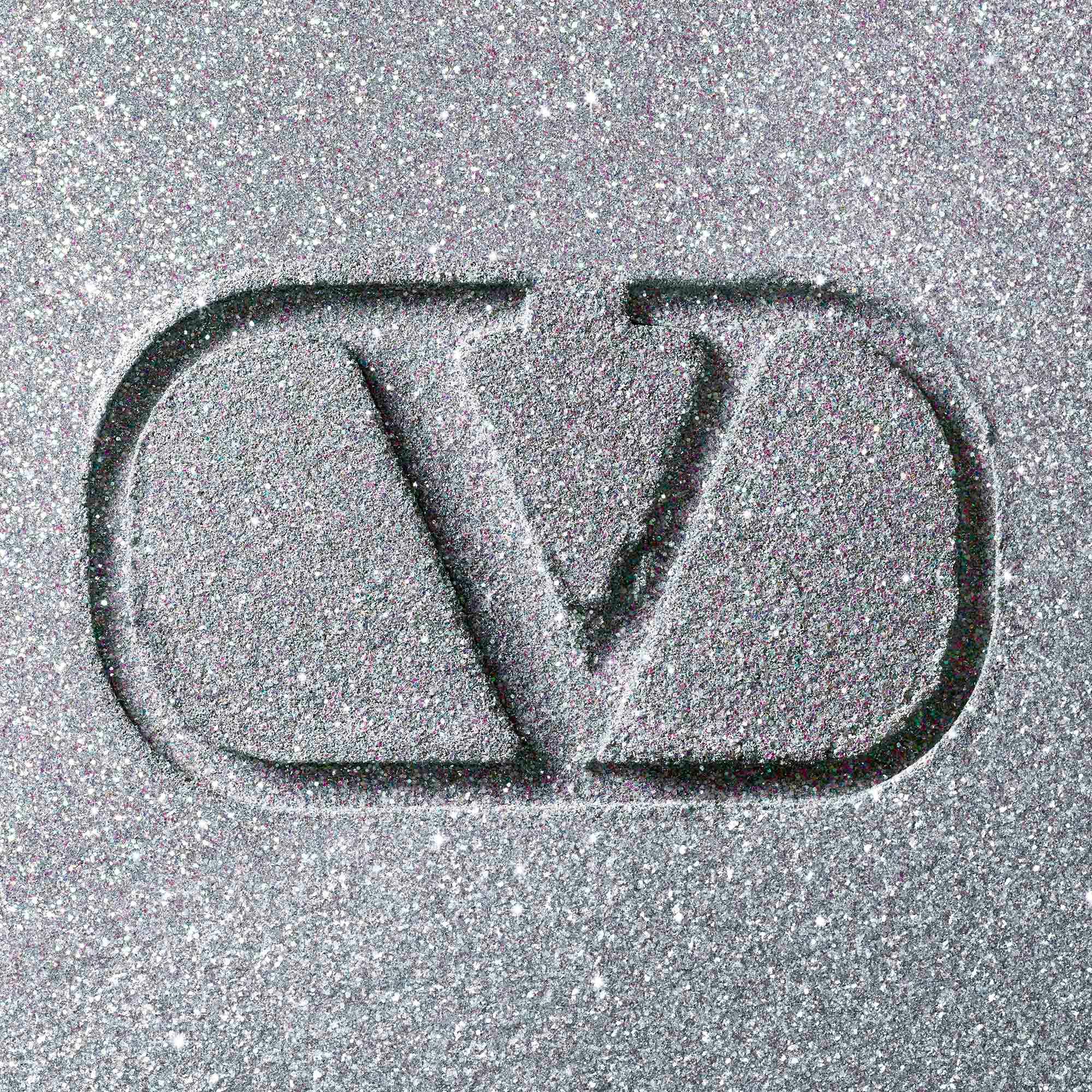 Valentino-Dreamdust-Eye-Glitter-1-3614273230698-Texture2_0