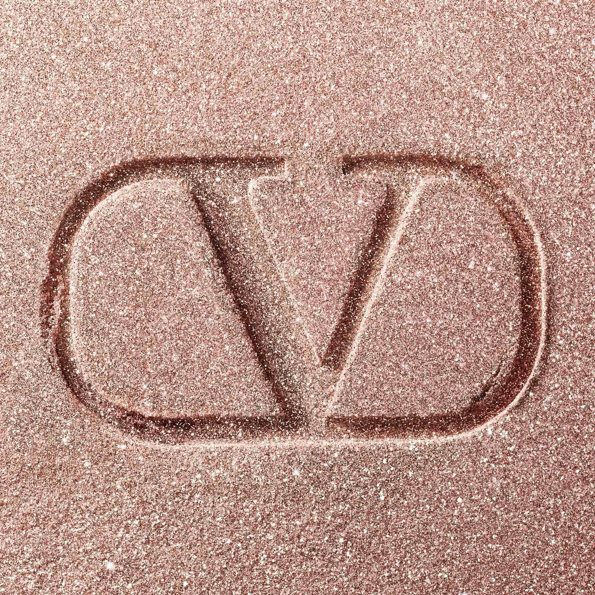 Valentino-Dreamdust-Eye-Glitter-2-3614273230704-Texture2_0