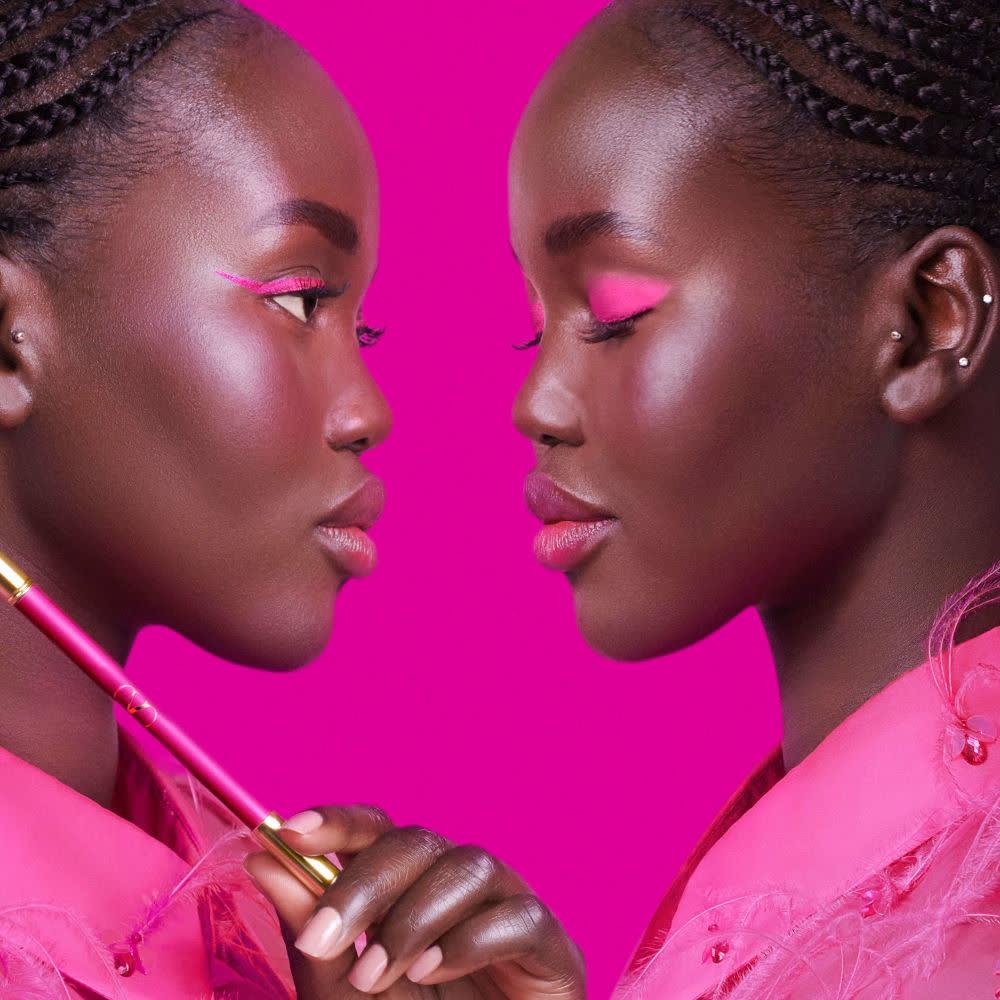 vltn_dmi_make_06_3614274243574_hero-visual_adut2_1x1